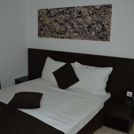Bitez Sunset Apart Otel Esterno foto